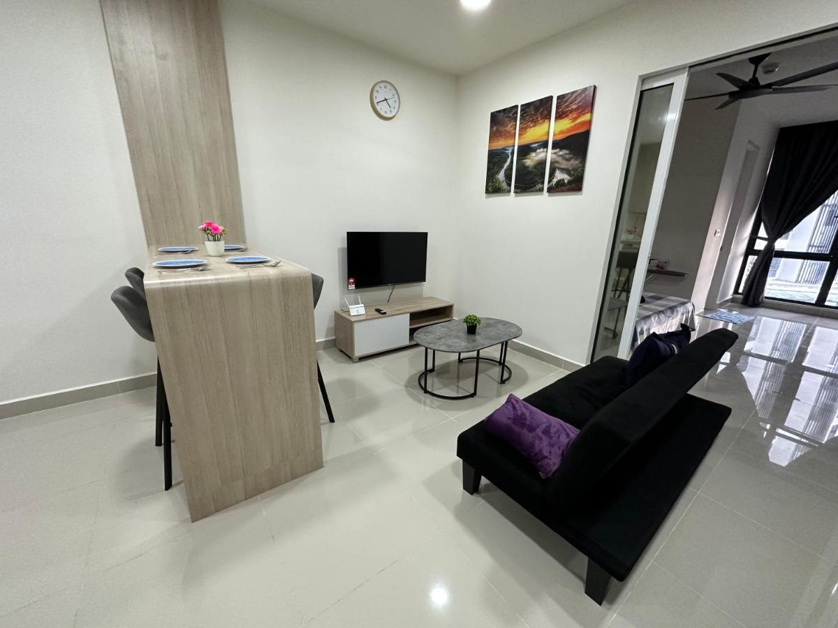 Sea View The Shore Luxury Newly Renovated Homestay Кота-Кинабалу Экстерьер фото